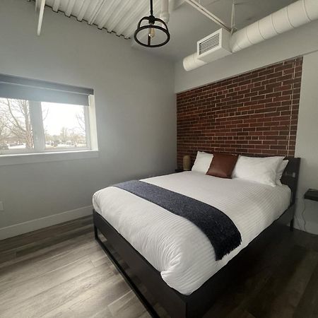 Station 1 By Terra Hospitality Aparthotel Moncton Kültér fotó