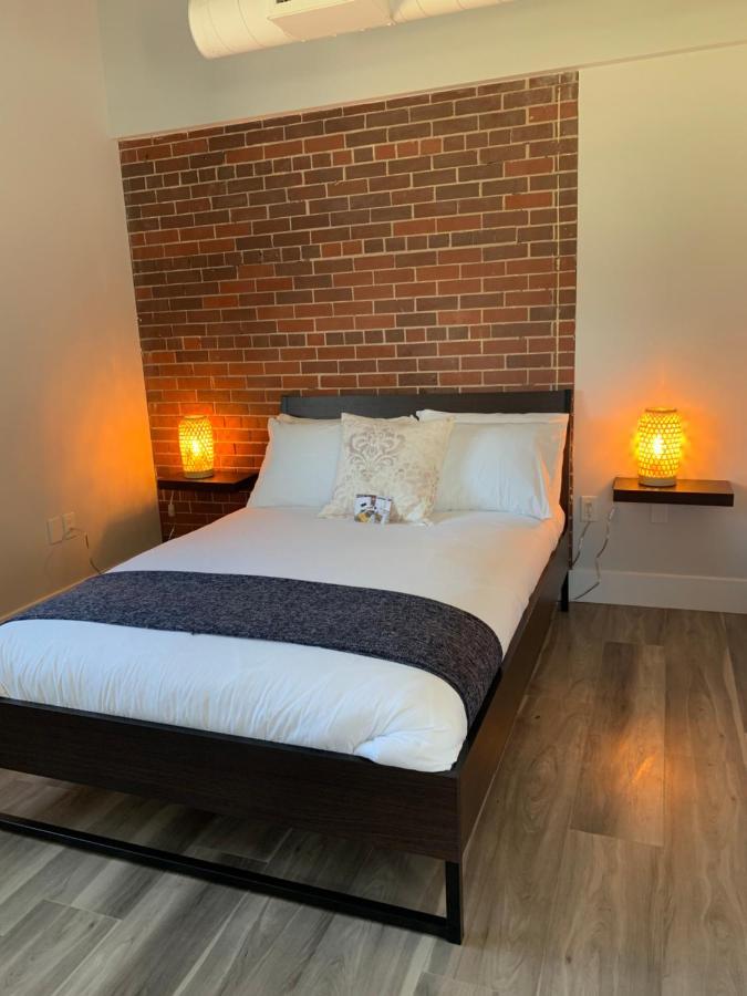 Station 1 By Terra Hospitality Aparthotel Moncton Kültér fotó