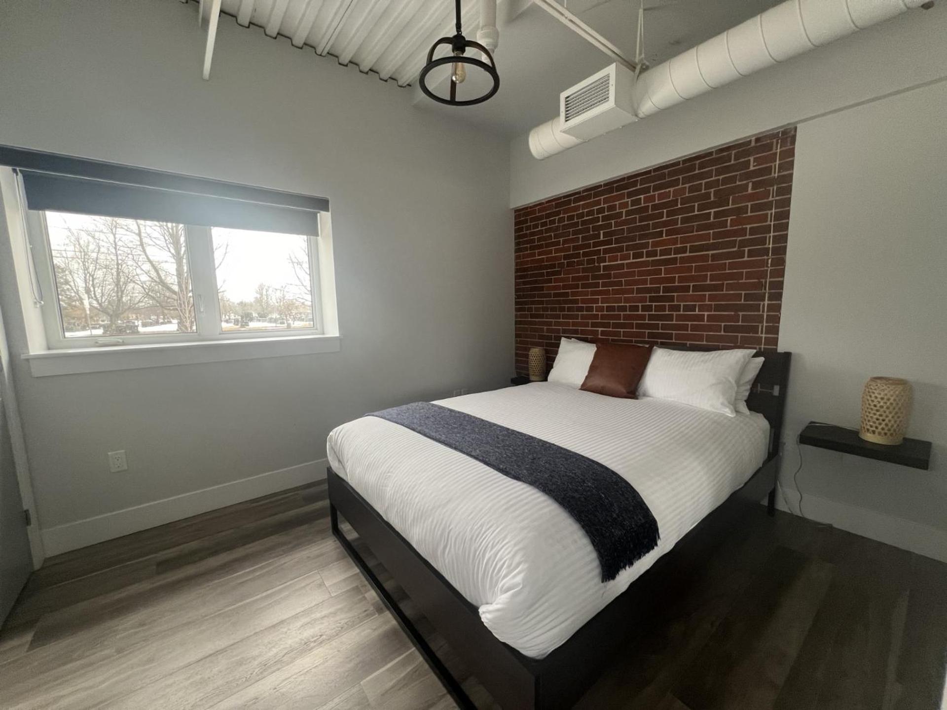 Station 1 By Terra Hospitality Aparthotel Moncton Kültér fotó