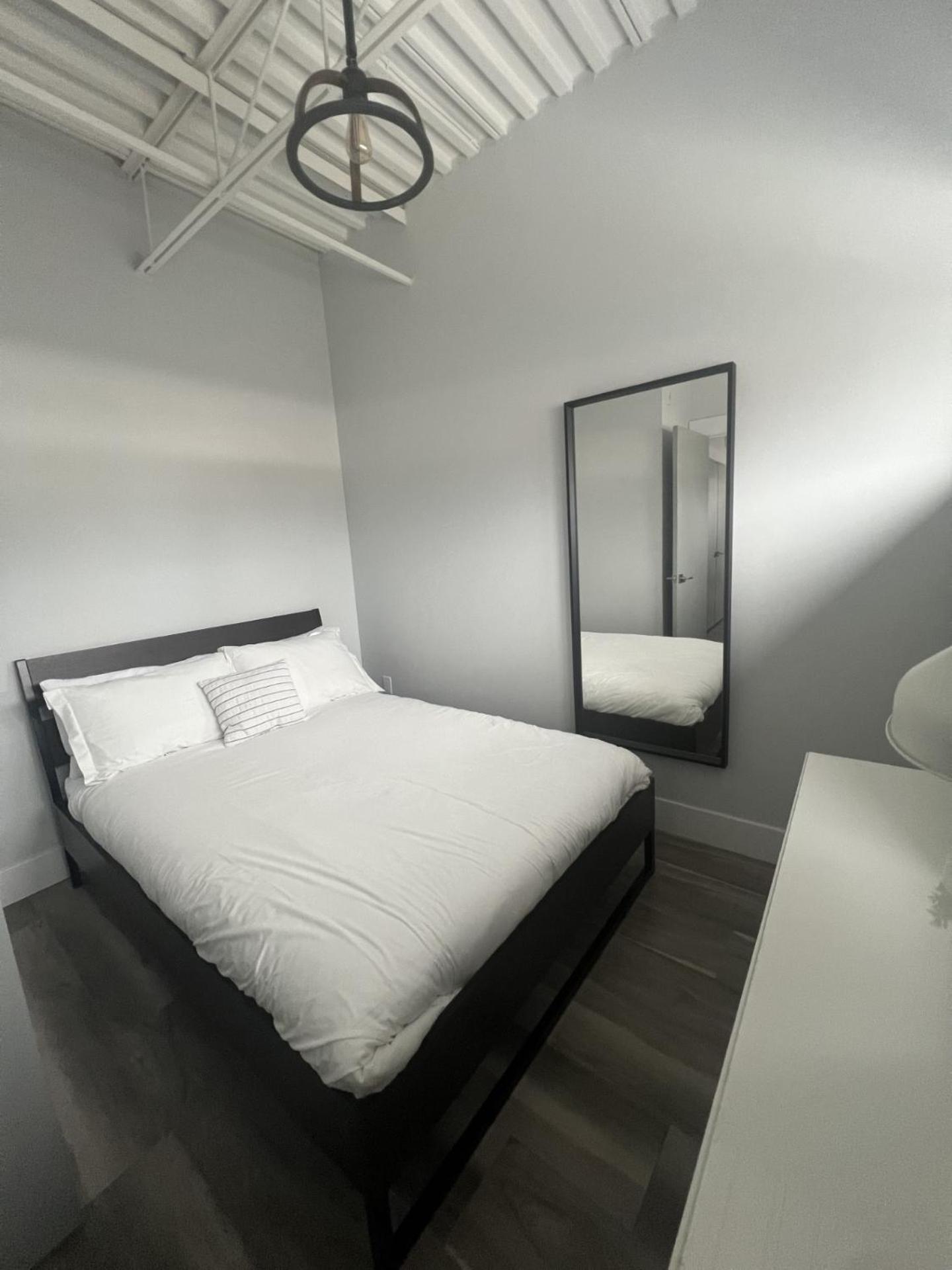 Station 1 By Terra Hospitality Aparthotel Moncton Kültér fotó